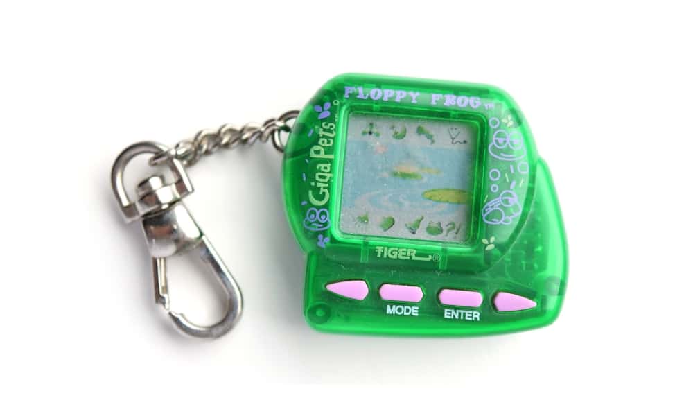 Best 90s Toys - Giga Pets